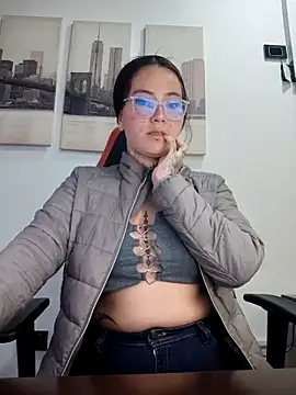 mara adiction online show from March 2026 09:31:02 PM