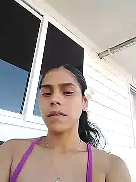 Emily hot26 online show from March 2026 09:29:02 PM