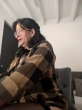 christy ant online show from March 2026 05:40:01 PM