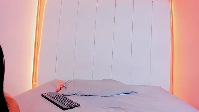 Sunny OS online show from April 2026 08:28:02 PM