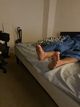 Kingbertfeet online show from February 2026 01:37:02 AM