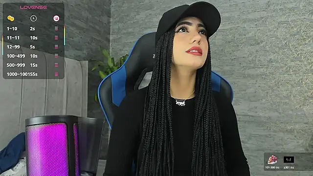 Odett Khast online show from December 2025 05:36:02 AM