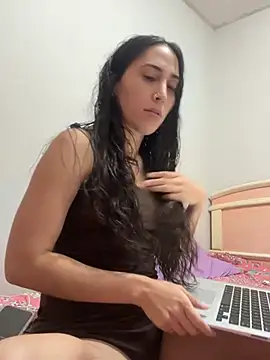 LatinDoll8 online show from June 2026 12:16:01 AM