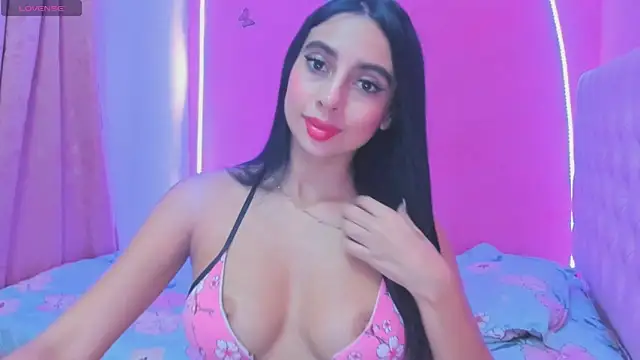 Selenevosse  online show from December 2025 03:13:02 AM