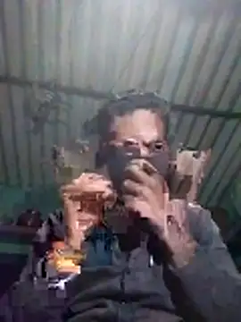 ajay-umar online show from December 2025 03:09:02 PM