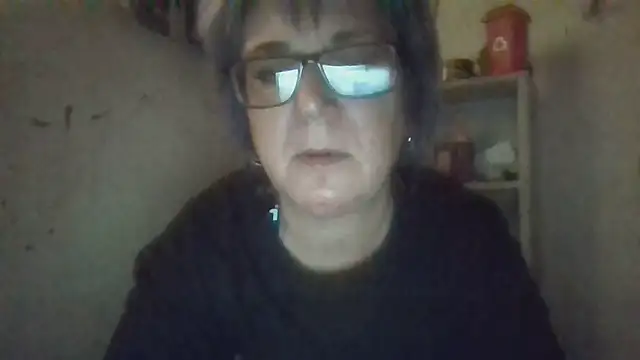 Snapshot of becky1111 chatting on June 2026 11:09:01 PM becky1111 online show from June 2026 11:09:01 PM