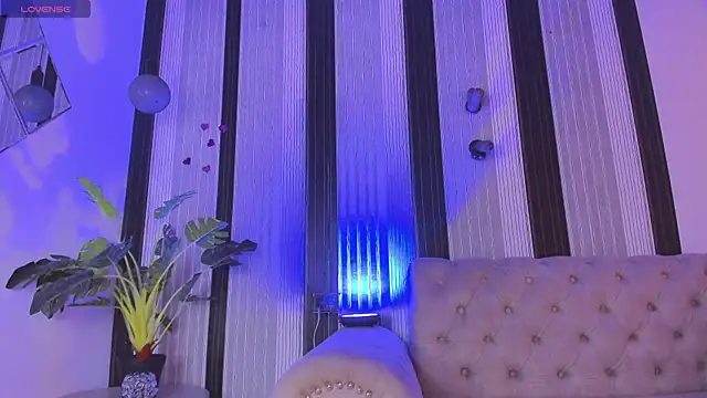 tiffanyy 777 online show from February 2026 08:46:02 PM