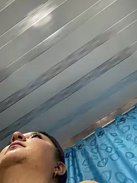 Snapshot of Rousse_SQ chatting on December 2025 07:31:01 PM Rousse SQ online show from December 2025 07:31:01 PM