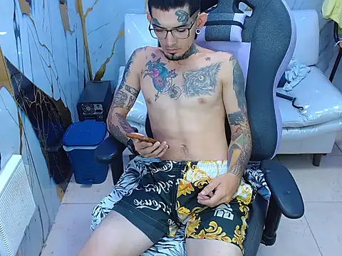 Boy tatto77 online show from July 2026 12:51:02 PM