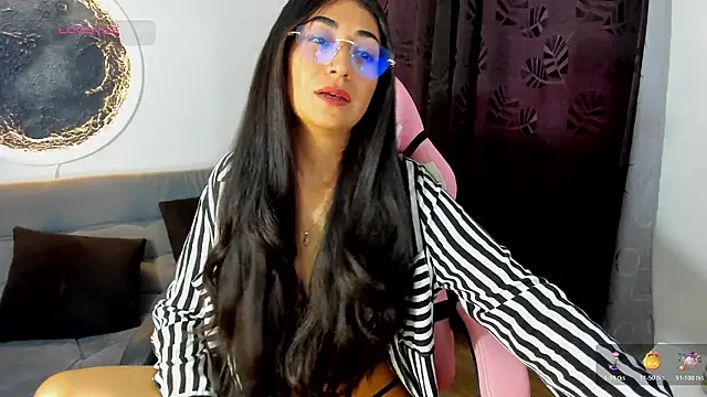 Snapshot of luna_martii chatting on February 2026 10:48:01 PM luna martii online show from February 2026 10:48:01 PM