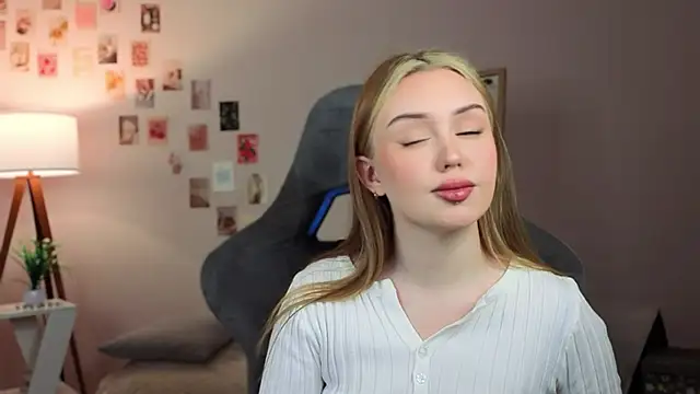 Snapshot of betterdayswithme chatting on December 2025 07:21:01 PM betterdayswithme online show from December 2025 07:21:01 PM