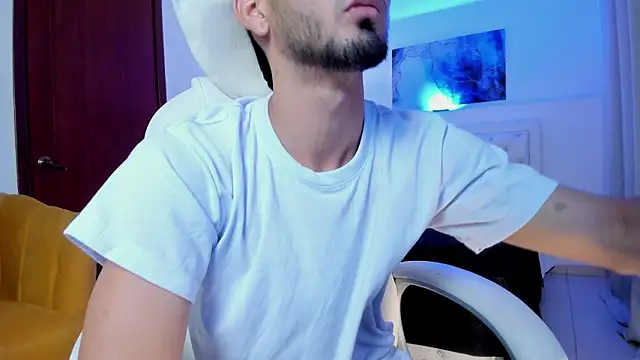 HarryFosster online show from March 2026 06:26:01 PM