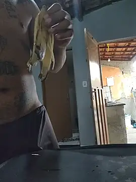 ykaromen online show from January 2026 12:32:02 PM