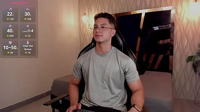 Noah Clarkk online show from March 2026 05:28:02 PM