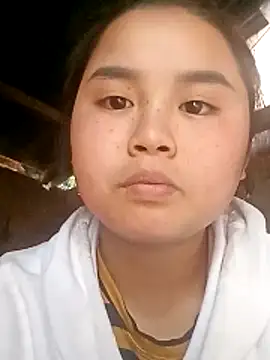 Snapshot of Daisy-y chatting on December 2025 08:43:01 AM Daisy-y online show from December 2025 08:43:01 AM