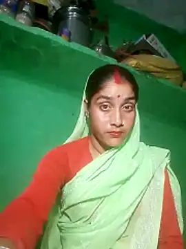 Snapshot of Pinki_rani chatting on February 2026 03:18:02 PM Pinki rani online show from February 2026 03:18:02 PM