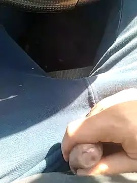 Snapshot of BHugo85269 chatting on March 2026 08:50:01 AM BHugo85269 online show from March 2026 08:50:01 AM