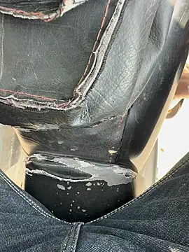 Snapshot of ONestark chatting on December 2025 05:04:02 AM ONestark online show from December 2025 05:04:02 AM