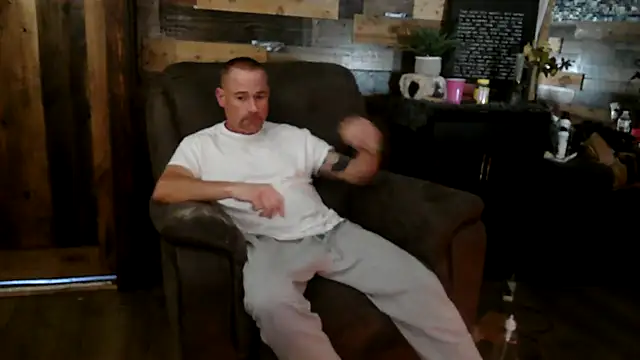 MISTERANDDEMI online show from April 2026 11:13:01 AM