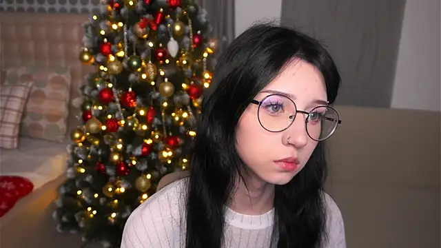 Snapshot of DeliaLoma chatting on January 2026 05:21:01 AM DeliaLoma online show from January 2026 05:21:01 AM