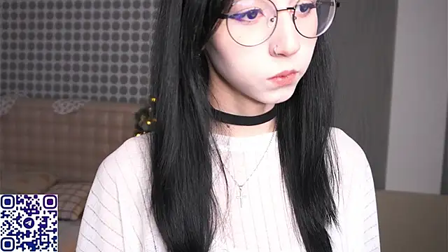 Snapshot of DeliaLoma chatting on January 2026 06:07:01 AM DeliaLoma online show from January 2026 06:07:01 AM