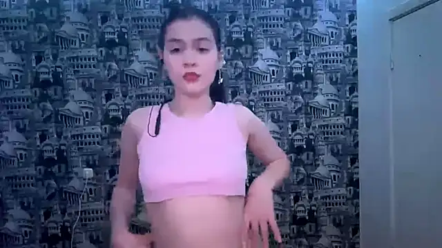 Snapshot of SoldBrief chatting on December 2025 07:10:01 PM SoldBrief online show from December 2025 07:10:01 PM