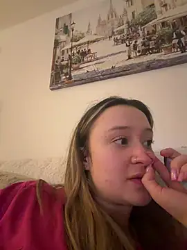 LilyLuck  online show from February 2026 02:40:01 AM