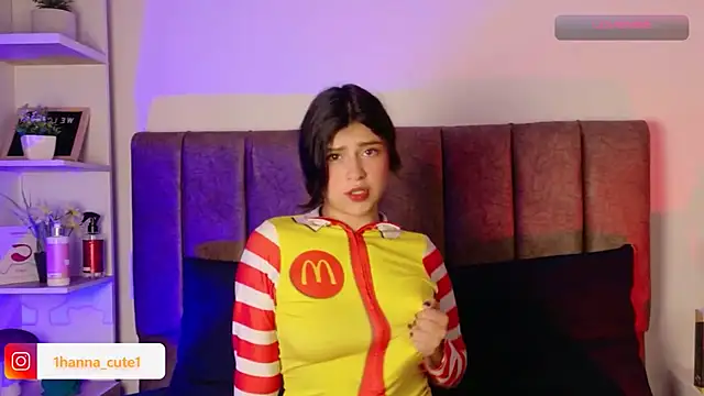 hannaa cute online show from March 2026 11:16:01 AM