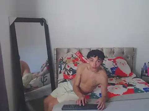 twinkyerk online show from December 2025 08:28:02 PM