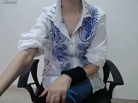 Farhana beautyfull online show from March 2026 04:39:01 AM