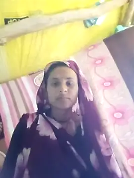 Snapshot of Cuty_priti chatting on December 2025 03:46:01 AM Cuty priti online show from December 2025 03:46:01 AM