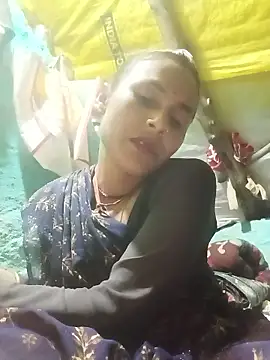 Snapshot of Cuty_priti chatting on February 2026 04:25:02 PM Cuty priti online show from February 2026 04:25:02 PM