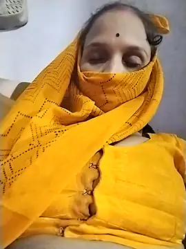 Snapshot of AYZAL-NOOR chatting on August 2026 04:54:02 PM AYZAL-NOOR online show from August 2026 04:54:02 PM