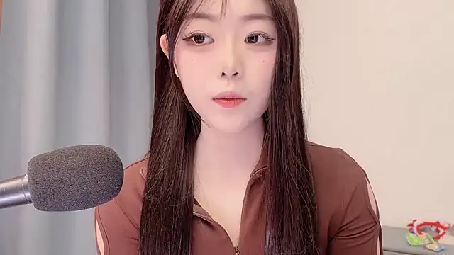 smalldaisy online show from March 2026 02:45:02 AM