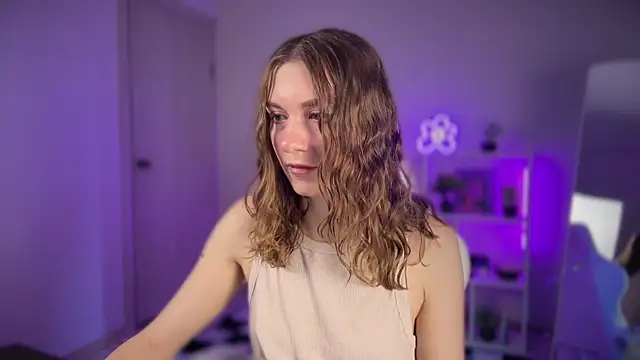 KellySunn online show from April 2026 07:58:02 AM