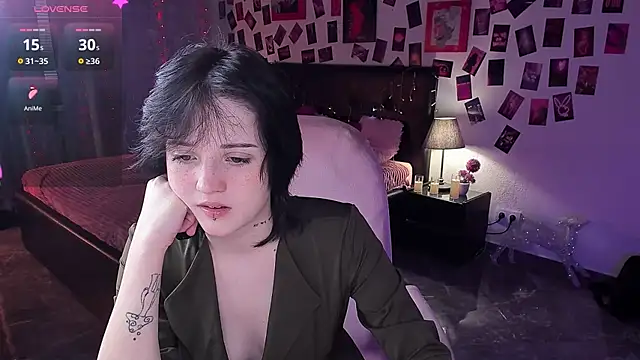 SarahShelby online show from March 2026 10:34:02 AM