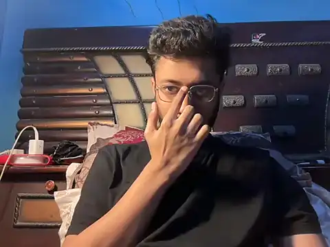 Sexy  Nerd online show from April 2026 07:40:02 PM