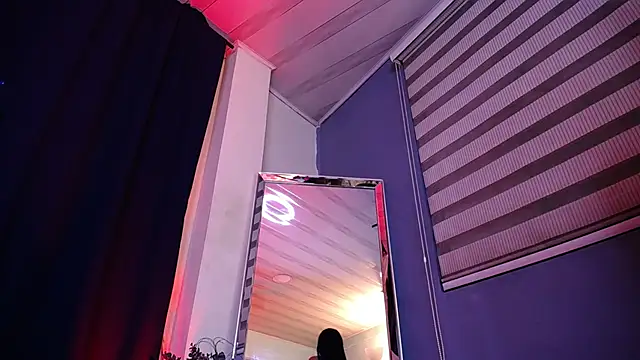 Emilyy05  online show from February 2026 03:13:01 AM