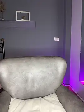 JennaMilf  online show from April 2026 04:22:01 PM