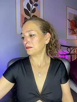 JennaMilf  online show from April 2026 06:23:01 PM