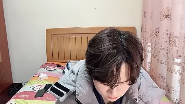 junnan001 online show from March 2026 02:12:01 PM