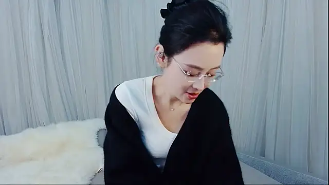 HCOCO online show from March 2026 02:01:02 PM