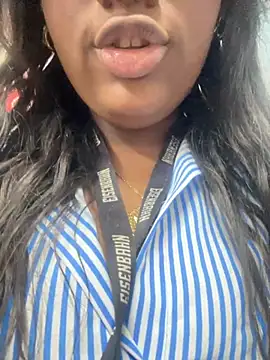 Snapshot of amorasecy chatting on June 2026 06:34:01 PM amorasecy online show from June 2026 06:34:01 PM
