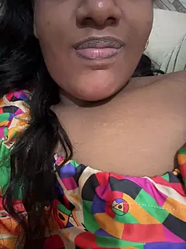 Snapshot of amorasecy chatting on July 2026 11:25:01 AM amorasecy online show from July 2026 11:25:01 AM
