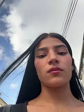 Ema Rose  online show from December 2025 10:06:02 PM