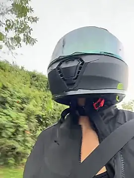 Ema Rose  online show from March 2026 09:53:02 PM