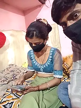 Snapshot of Desipari_777 chatting on February 2026 05:18:02 PM Desipari 777 online show from February 2026 05:18:02 PM