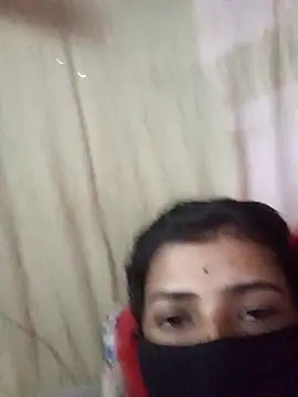 Snapshot of Desipari_777 chatting on February 2026 05:02:01 PM Desipari 777 online show from February 2026 05:02:01 PM