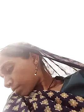 Karishma singh online show from April 2026 06:02:02 AM