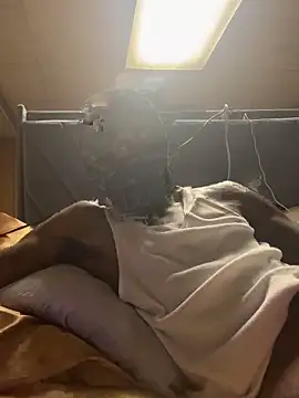 ProveYourLoyalty online show from December 2025 10:44:02 AM